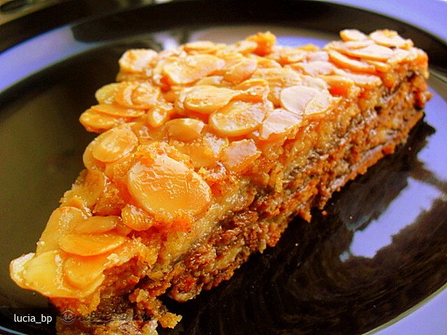 Imagine Reteta culinara Prajitura cu Migdale | 2review.ro