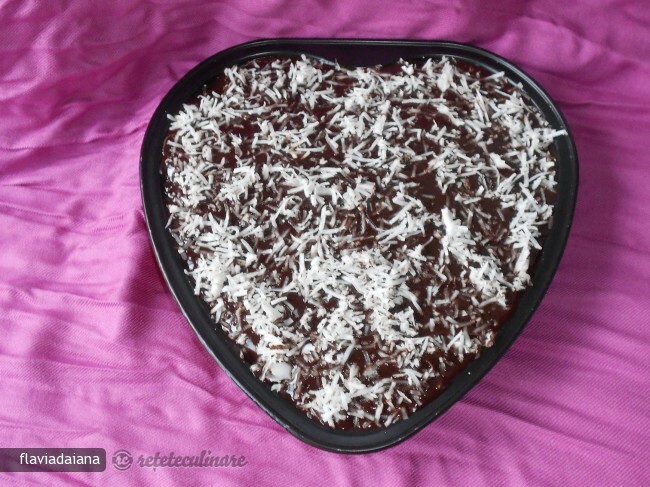 Imagine Reteta culinara Tort din Piscoturi si Ciocolata pentru Pufulet | 2review.ro