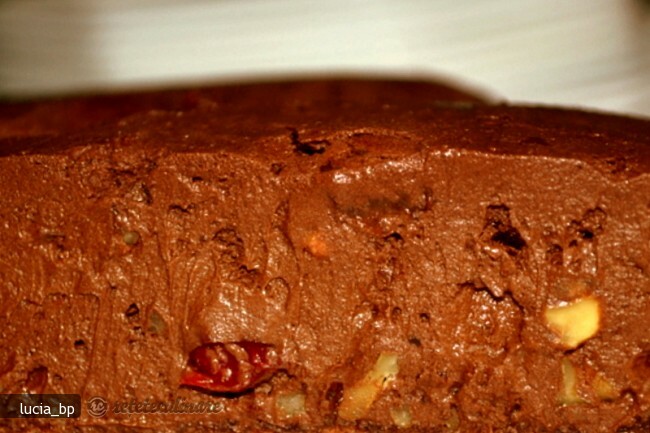 Imagine Reteta culinara Crema Mascota cu Nuca, Visine si Stafide | 2review.ro