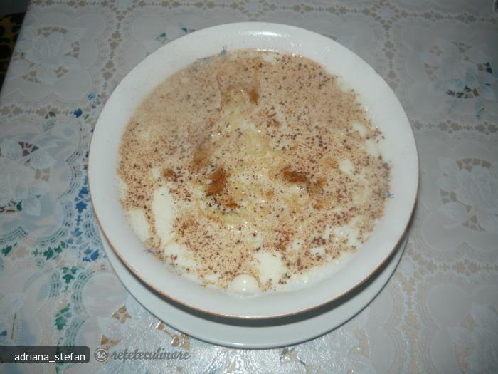 Imagine Reteta culinara Lapte cu Taietel de Casa | 2review.ro