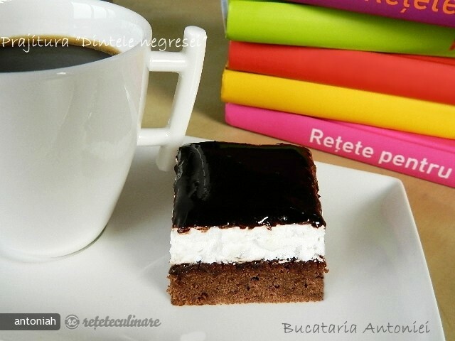 Imagine Reteta culinara Prajitura `dintele Negresei` | 2review.ro