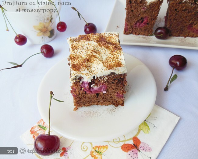 Imagine Reteta culinara Prajitura cu visine, nuca si mascarpone | 2review.ro