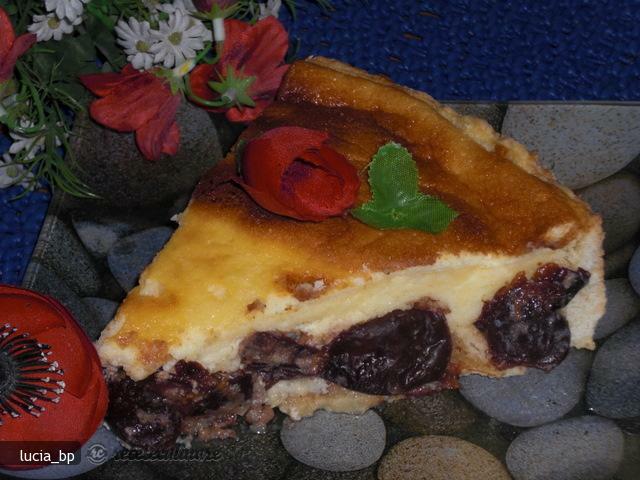 Imagine Reteta culinara Prajitura cu Prune si Crema de Smantana | 2review.ro