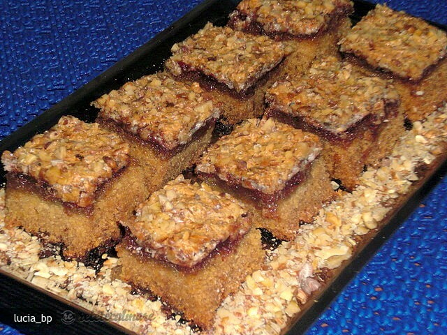 Imagine Reteta culinara Chec cu Iaurt si Bezea | 2review.ro