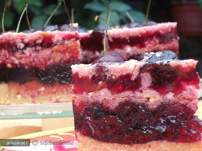 Imagine Reteta culinara Prajitura Ciresica | 2review.ro