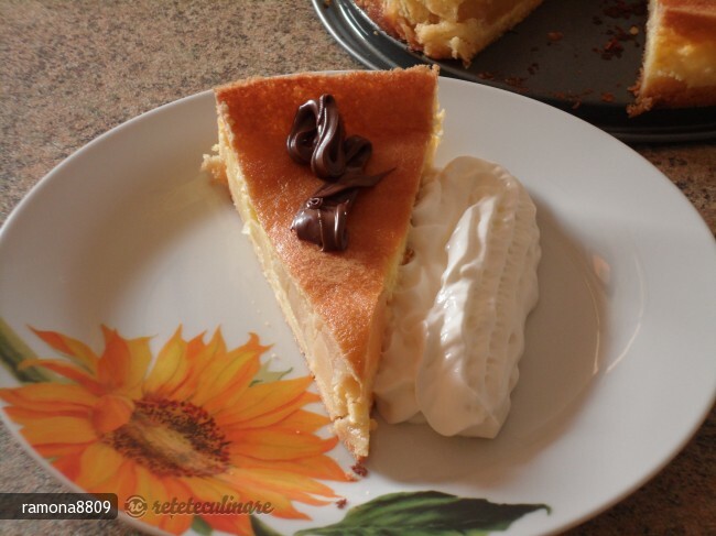 Imagine Reteta culinara Tort cu Mere | 2review.ro