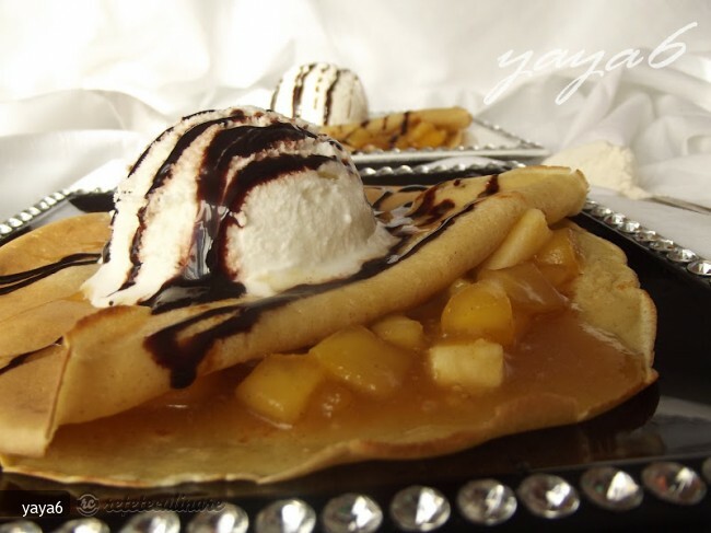 Imagine Reteta culinara Clatite cu `Scufita Alba` | 2review.ro