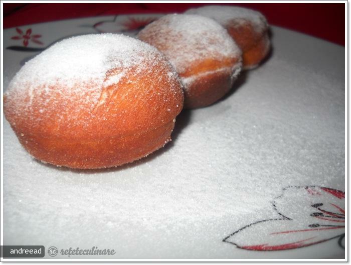 Imagine Reteta culinara Gogosi cu Finetti | 2review.ro