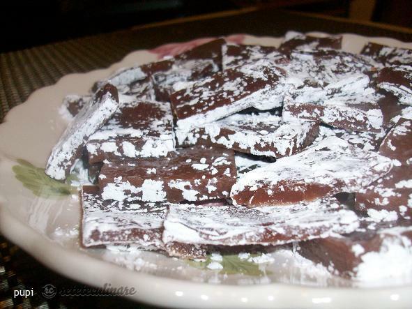 Imagine Reteta culinara Bomboane de Gutui (pasta de Gutui Sau Chitonag) | 2review.ro