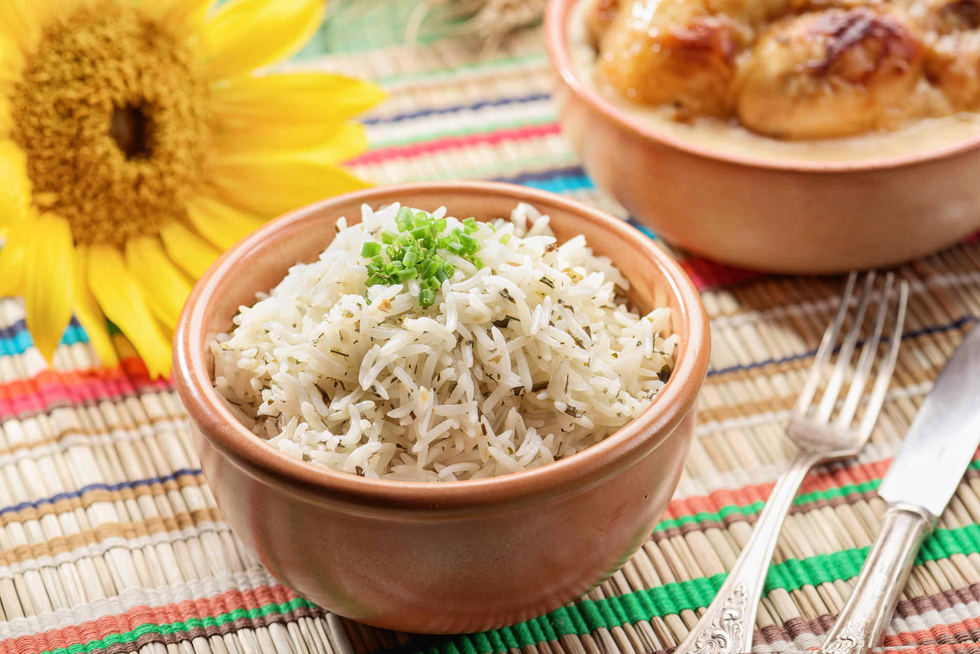 Imagine Reteta culinara Orez la aburi, in stil Iranian, cu ierburi uscate | 2review.ro