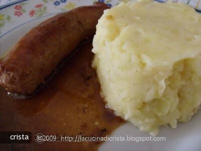 Imagine Reteta culinara Colcannon si Carnat in Sos de Bere | 2review.ro