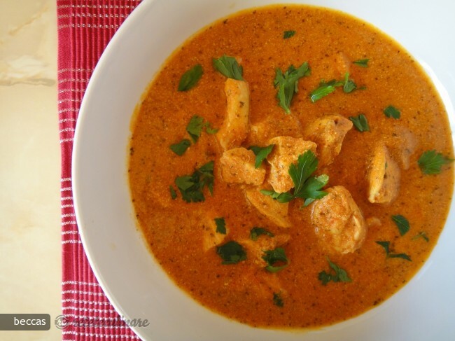 Imagine Reteta culinara Murgh Makhani - Reteta de Curry cu Iaurt, Mirodenii si Rosii | 2review.ro