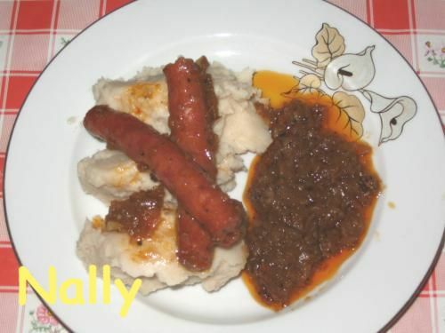 Imagine Reteta culinara Fasole cu carnati | 2review.ro