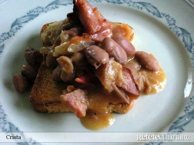 Imagine Reteta culinara Fasole cu Sorici si Ciolan Afumat | 2review.ro