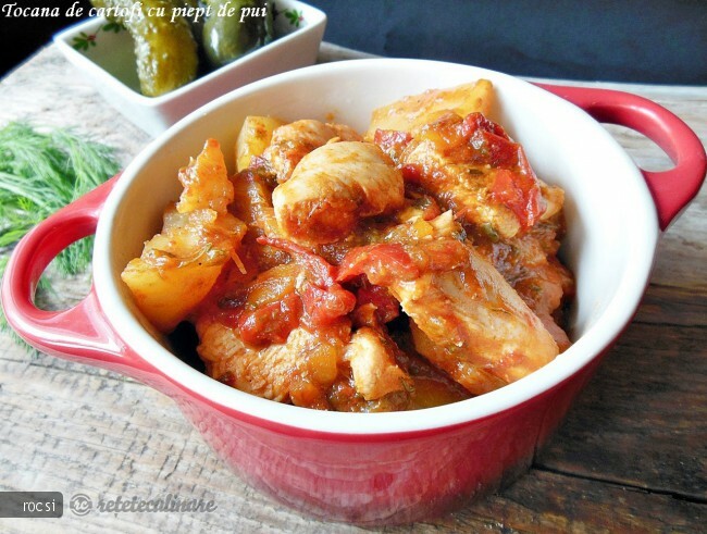 Imagine Reteta culinara Tocana de cartofi cu piept de pui | 2review.ro