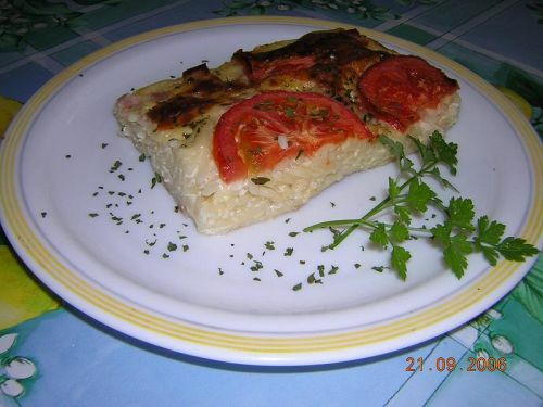 Imagine Reteta culinara Budinca de Spaghete cu Branza si Bacon | 2review.ro