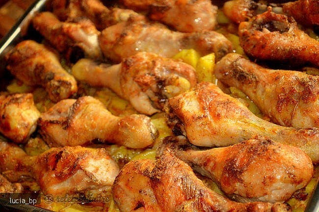 Imagine Reteta culinara Ciocanele de Pui Marinate si Legume, la Cuptor | 2review.ro