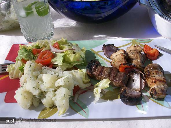 Imagine Reteta culinara Frigarui de Pui Ii | 2review.ro