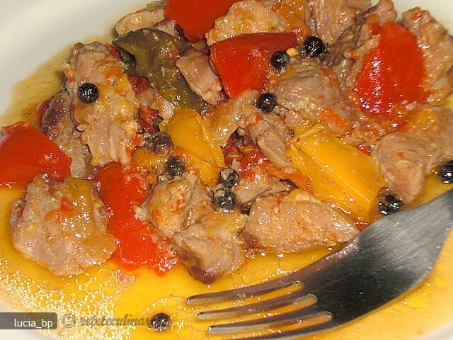 Imagine Reteta culinara Muschi de Porc cu Ardei Gras, Pregatit in Stil Portughez | 2review.ro