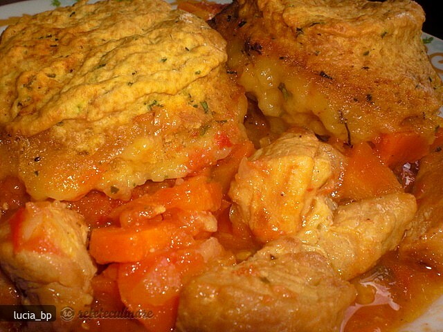 Imagine Reteta culinara Tocanita cu Turte | 2review.ro