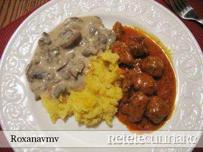 Imagine Reteta culinara Tochitura (aproape) | 2review.ro