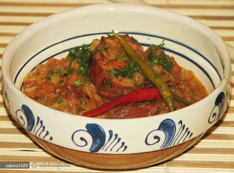 Imagine Reteta culinara Varza cu Ciolan Afumat | 2review.ro