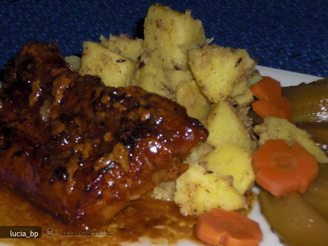 Imagine Reteta culinara Spareribs cu Garnitura de Cartofi Indieni | 2review.ro