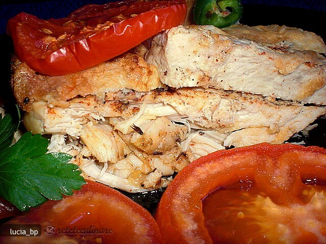 Imagine Reteta culinara Pui Paprika cu Spuma de Usturoi | 2review.ro