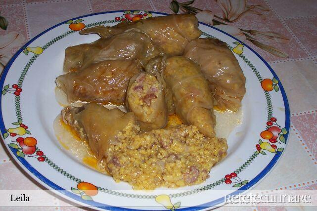 Imagine Reteta culinara Sarmale cu pasat si ciolan afumat | 2review.ro