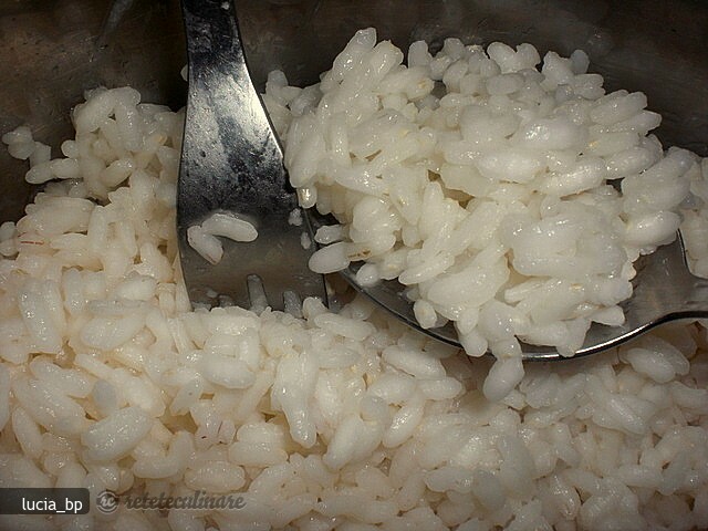 Imagine Reteta culinara Cum se Fierbe Orezul | 2review.ro