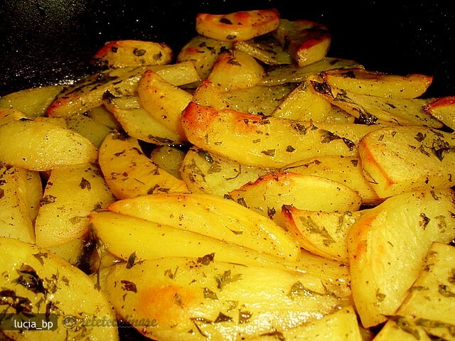 Imagine Reteta culinara Cartofi cu Lamaie, la Cuptor (II) | 2review.ro