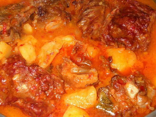 Imagine Reteta culinara Mancarica de cartofi cu coasta afumata | 2review.ro