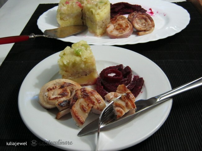 Imagine Reteta culinara Frigarui de Piept de Pui, cu Pancetta | 2review.ro