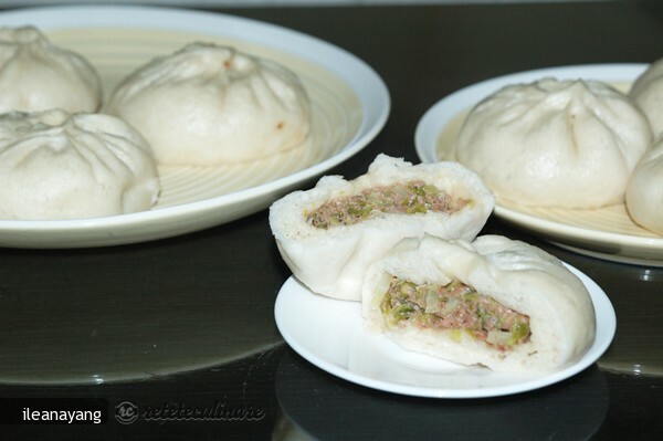 Imagine Reteta culinara Baozi cu Umplutura de Carne si Varza | 2review.ro