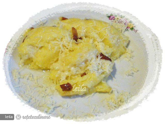 Imagine Reteta culinara Mamaliga Slobozita cu Cas si Clisa (Slanina) | 2review.ro