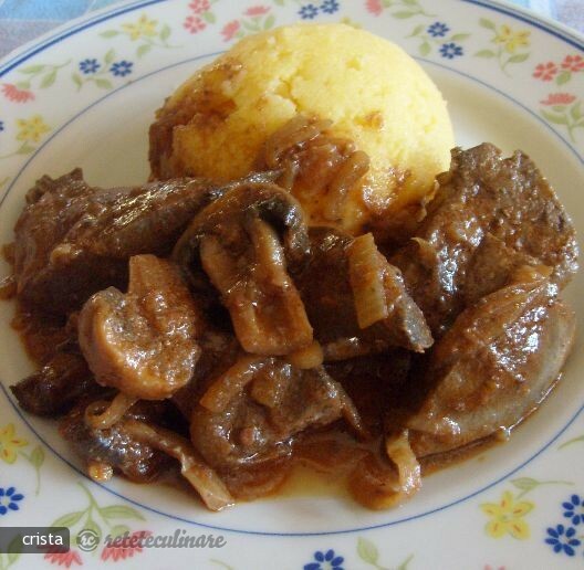 Imagine Reteta culinara Tocana cu Ficat de Porc si Ciuperci | 2review.ro