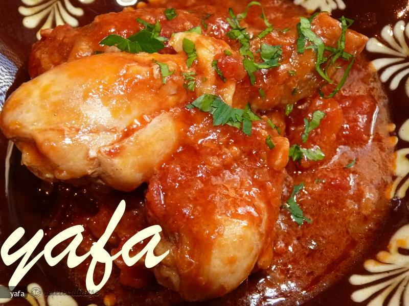 Imagine Reteta culinara Pui cu Sos de Rosii | 2review.ro