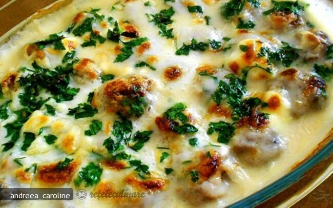 Imagine Reteta culinara Chiftelute in Sos Alb | 2review.ro