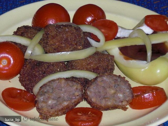 Imagine Reteta culinara Chiftelute de Porc cu Alune Caju | 2review.ro