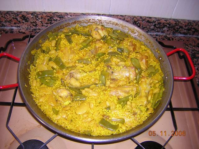 Imagine Reteta culinara Paella cu Pui | 2review.ro