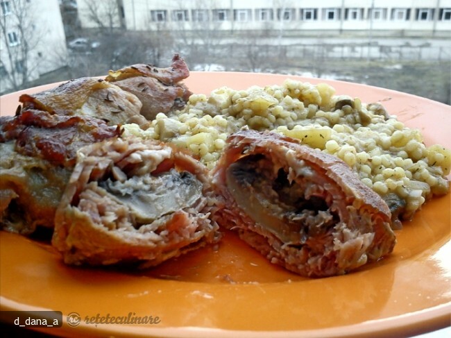 Imagine Reteta culinara Pachetele cu Ciuperci | 2review.ro