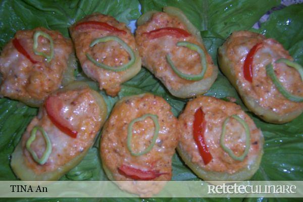 Imagine Reteta culinara Cartofi copti cu `capacel` de branza | 2review.ro