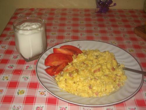 Imagine Reteta culinara Omleta cu puricei | 2review.ro