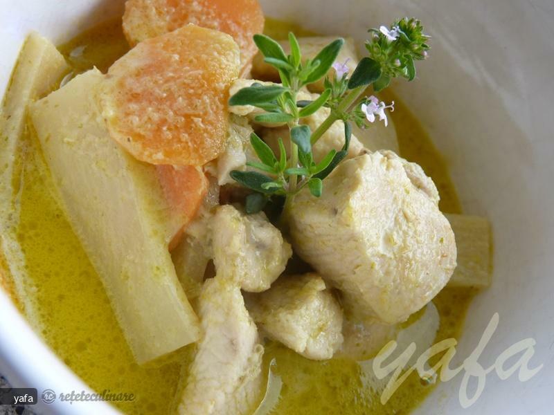 Imagine Reteta culinara Pui cu Curry Verde | 2review.ro