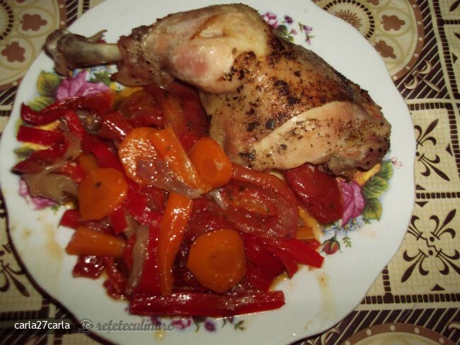 Imagine Reteta culinara Pulpe de Pui cu Legume la Cuptor | 2review.ro