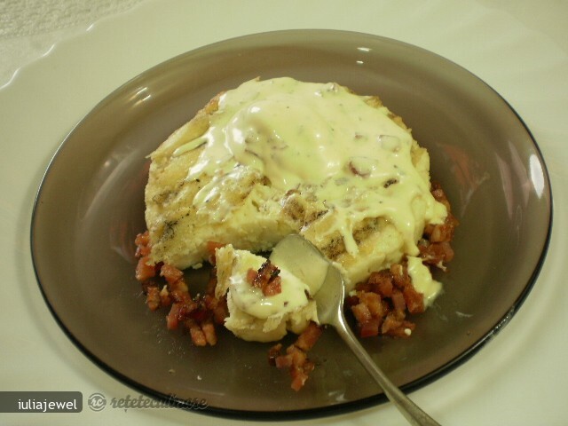 Imagine Reteta culinara Inghetata cu Bacon, Piper Verde si Ardei Iute | 2review.ro