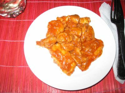 Imagine Reteta culinara Gulas de pui cu galusti de cartofi | 2review.ro