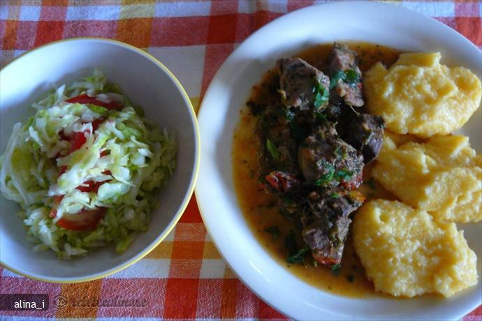 Imagine Reteta culinara Tochitura | 2review.ro