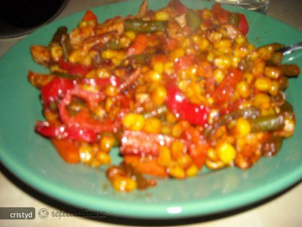 Imagine Reteta culinara Carne cu Legume si Porumb | 2review.ro