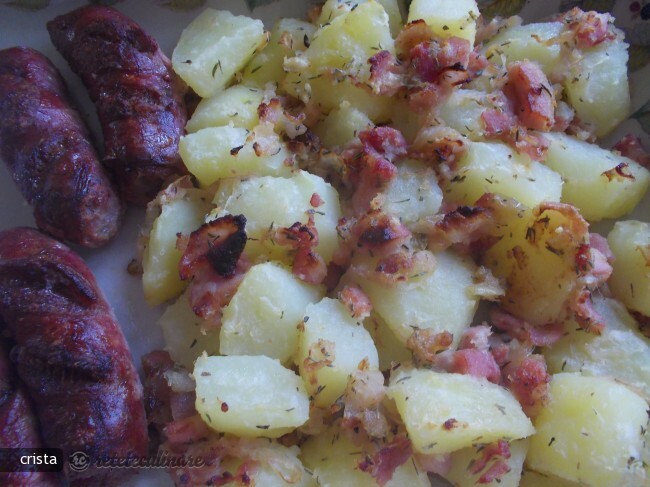 Imagine Reteta culinara Cartofi Taranesti cu Cimbru | 2review.ro